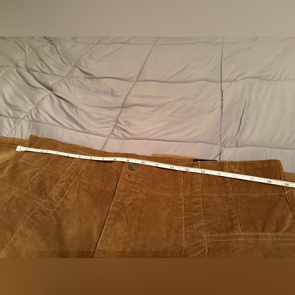 No Boundaries Brown Flare High-Rise Pants - Picture 8 of 12